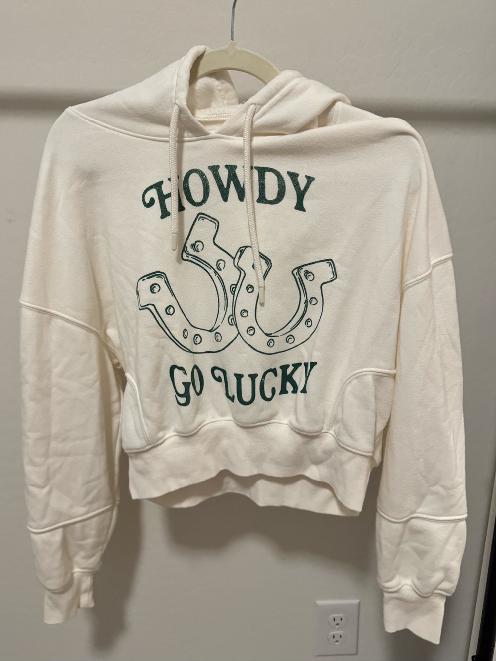 Women's Cream 'Howdy Go Lucky' Graphic Hoodie Sweater